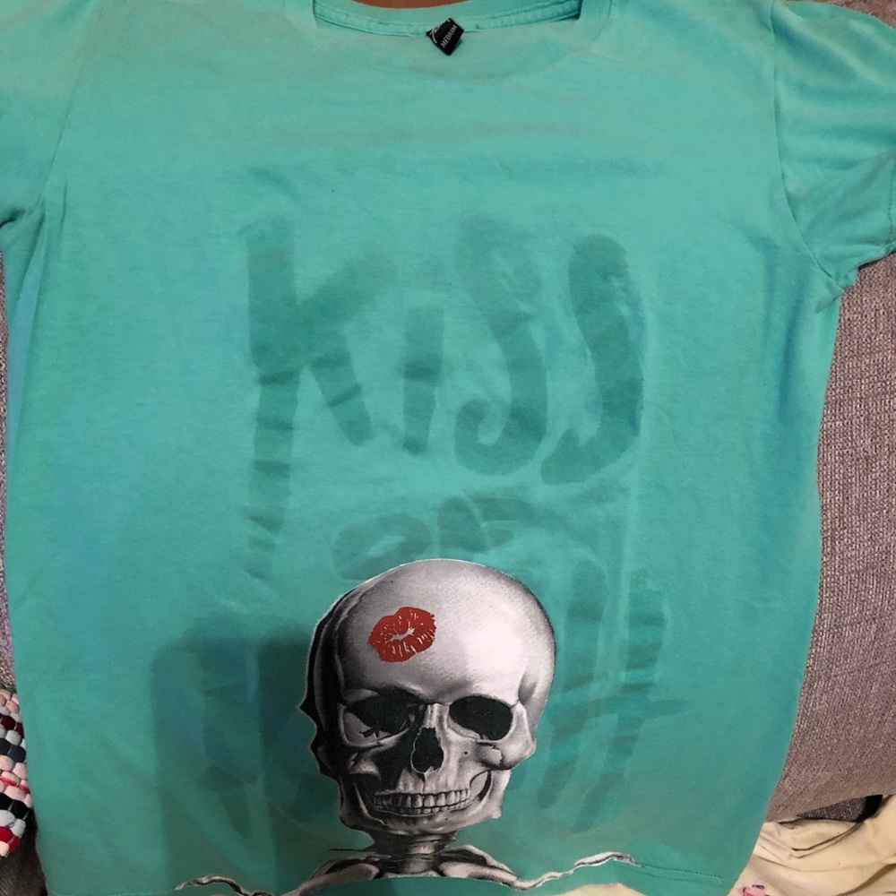 Tens tee